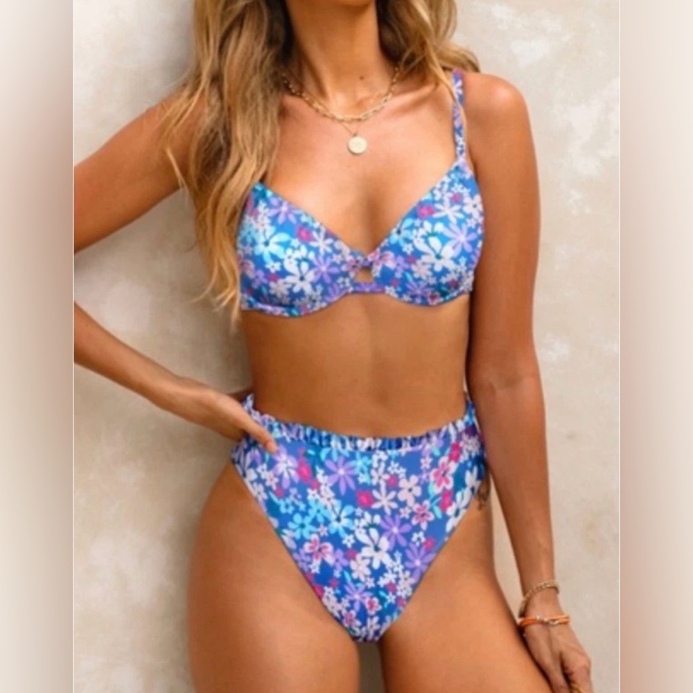 NWT Cupshe Women’s 2 Piece Colorful  Underwire Bikini Top High Waist swimsuit
